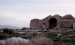 Le palais d'Ardeshir à Firouzabad.jpg